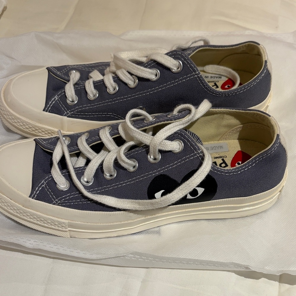 Comme des garcons Converse all star shoes. Men’s size 5.5. Color grey.